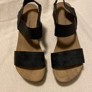 Pierre Dumas Black Wedge Sandals Size 7.5